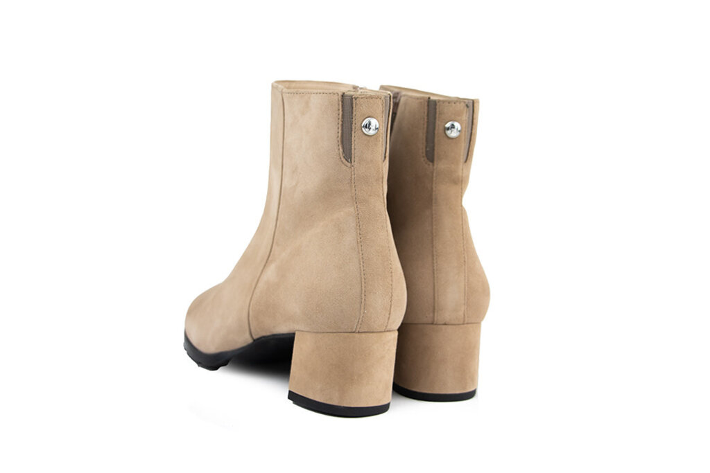 Hassia Hassia Enkellaars Milano Taupe