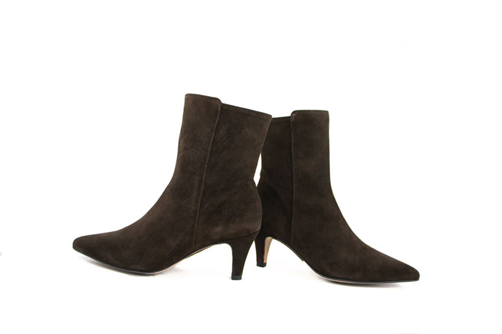 Ángel Alarcón Ángel Alarcón Enkellaars Basket Colombia