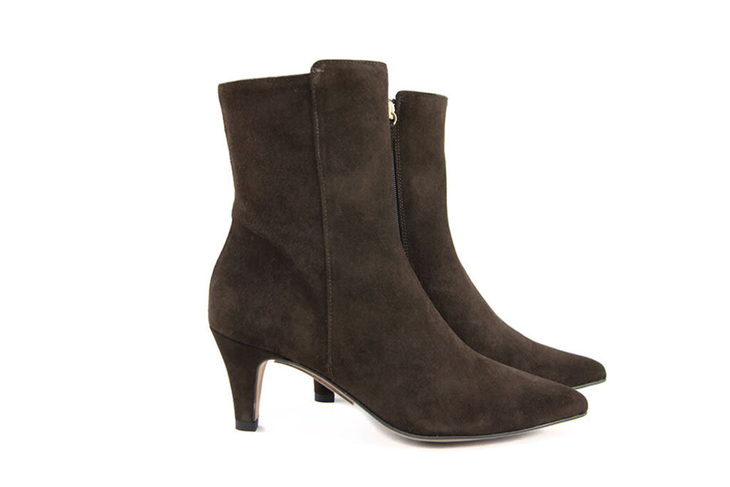 Ángel Alarcón Ángel Alarcón Enkellaars Basket Colombia