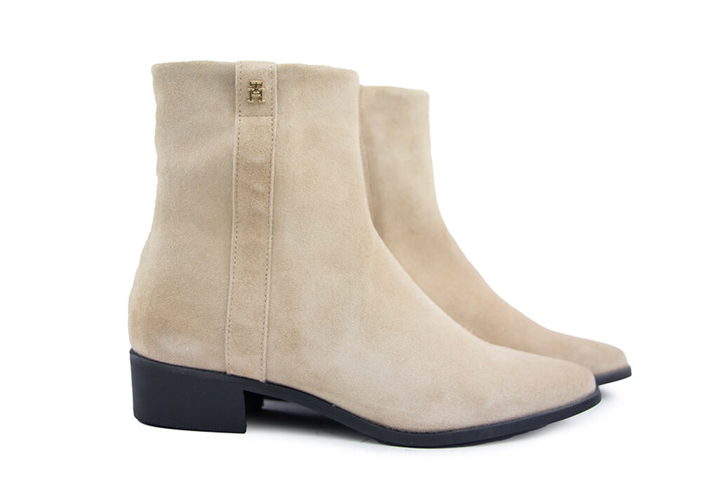 Tommy Hilfiger Tommy Hilfiger Pointy Bootie Horseradish