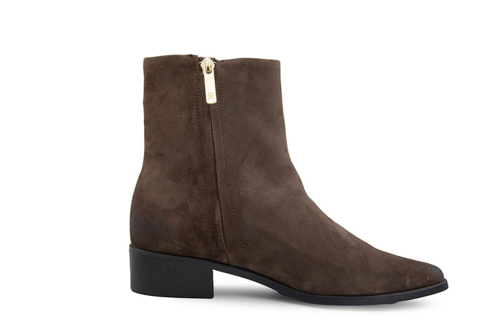 Tommy Hilfiger Tommy Hilfiger Pointy Bootie Lagacy Brown