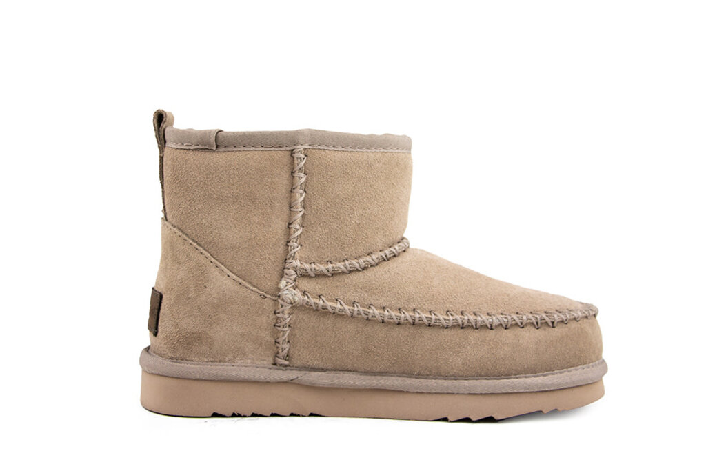Warmbat Warmbat Wallaby Boot Stitch Taupe Suede