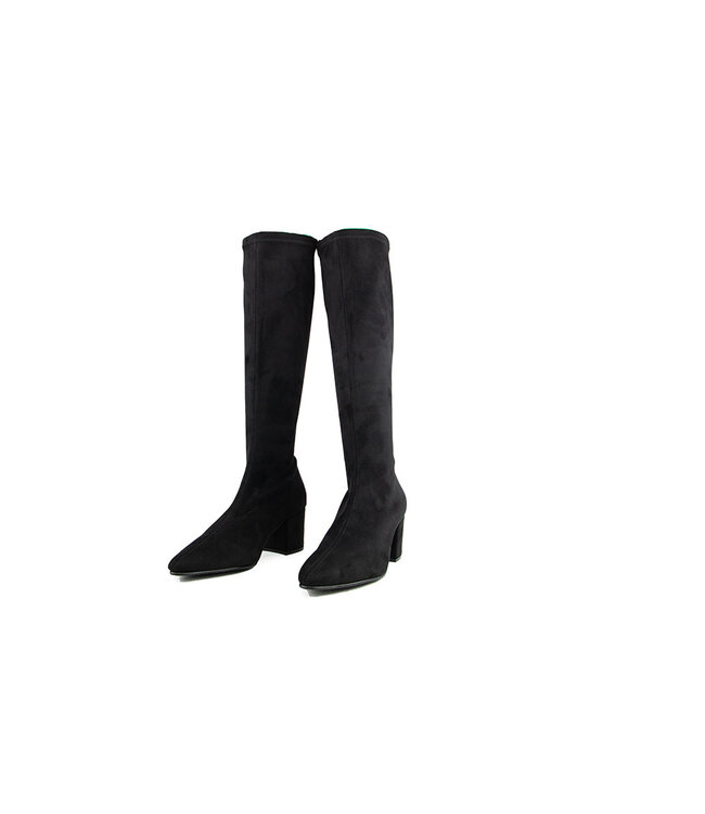 Si di Sergio Laars Bota Vince Black