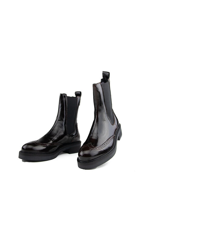 Via Vai Chelsea Lucia Gina Eris Mustang