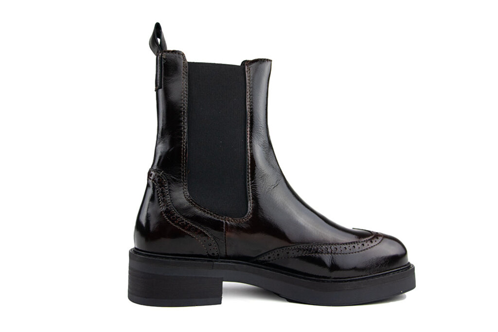 Via Vai Via Vai Chelsea Lucia Gina Eris Mustang