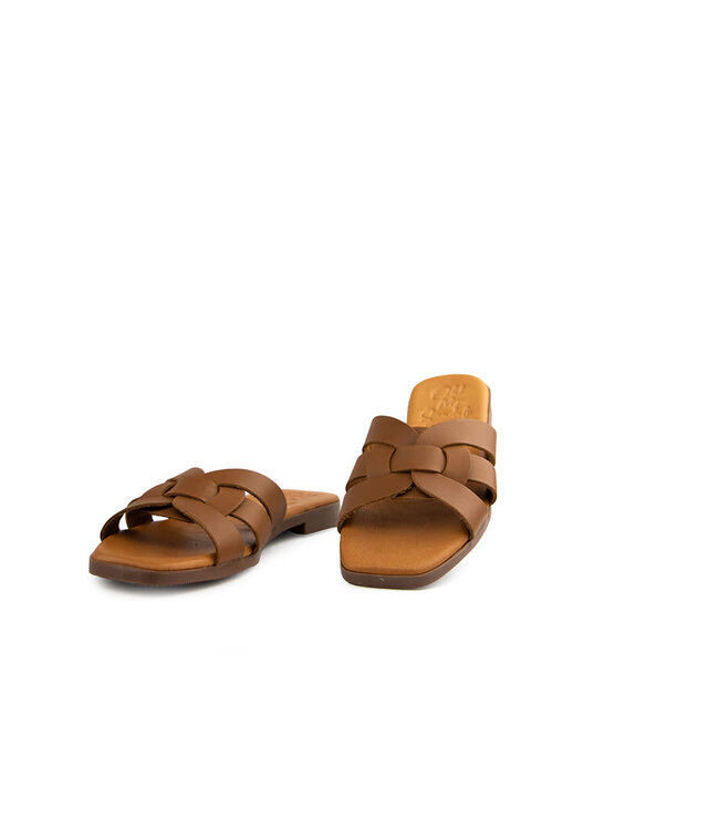 Oh My Sandals Slipper Roble