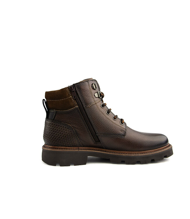 Australian Veterboot Mathew Brown