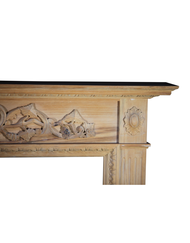 British Classic Pine Wood And Decorative Fireplace