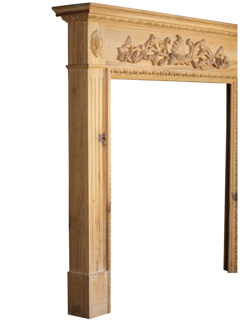 Maison Leon Van den Bogaert British Classic  Kiefernholz Und Dekokamin