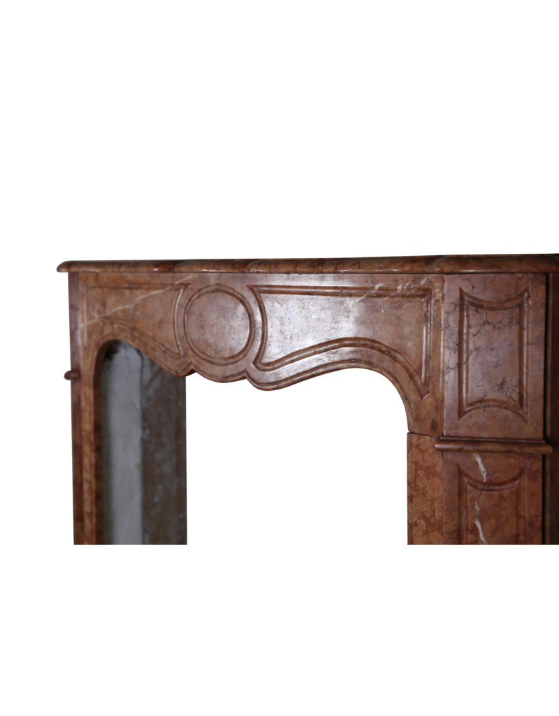 Maison Leon Van den Bogaert Petite cheminée Pompadour en marbre