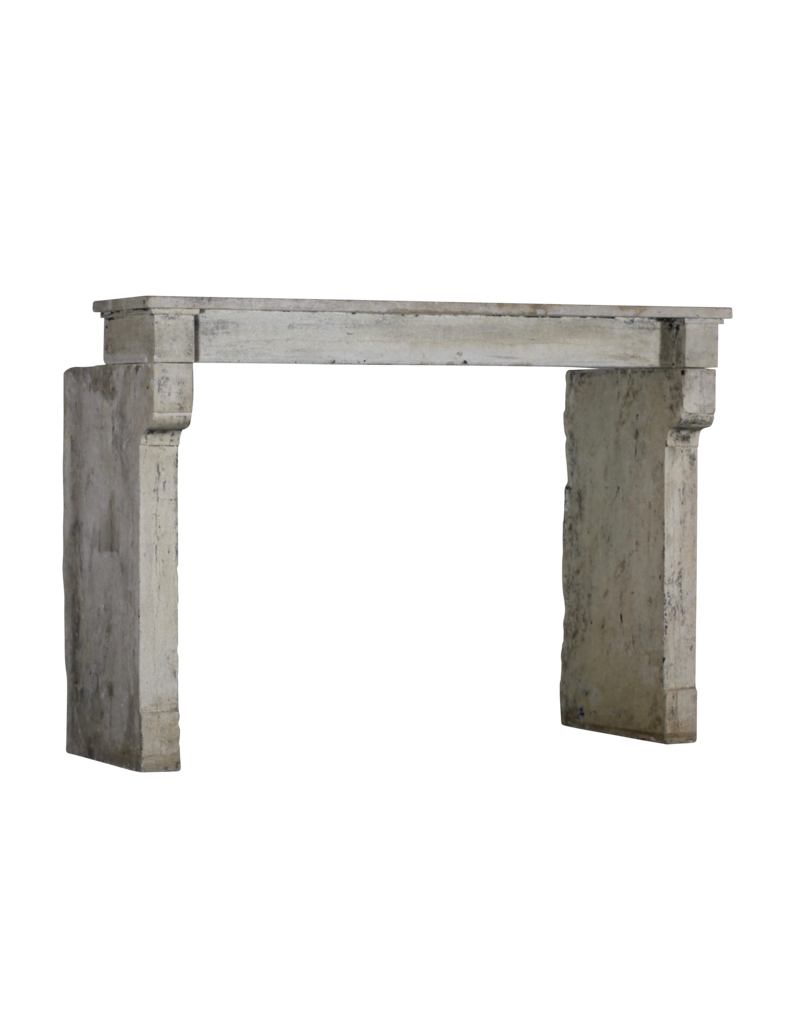 Maison Leon Van den Bogaert Rustic Small Fireplace For Country Style Interior