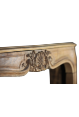 Maison Leon Van den Bogaert Eleganter Kamin im klassischen französischen Stil