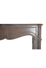 Maison Leon Van den Bogaert Pompadour-Kaminmaske im Vintage-Stil