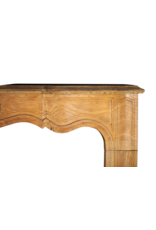 Maison Leon Van den Bogaert Eichenholz Kaminverkleidung