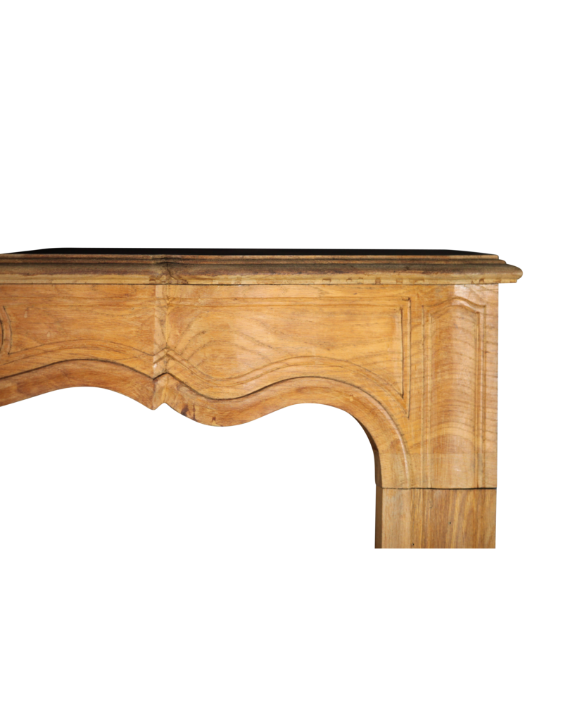Maison Leon Van den Bogaert Eichenholz Kaminverkleidung