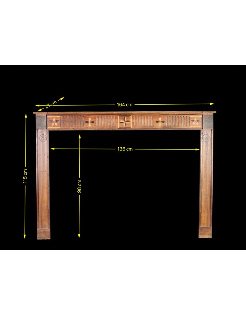 Cheminée En Bois Rurale Française