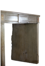 Maison Leon Van den Bogaert Zeitlos elegante aufgearbeitete französische Kaminmaske