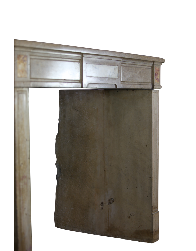 Maison Leon Van den Bogaert Zeitlos elegante aufgearbeitete französische Kaminmaske