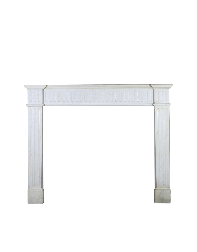 Maison Leon Van den Bogaert Vintage-Kaminmaske aus Carrara-Marmor
