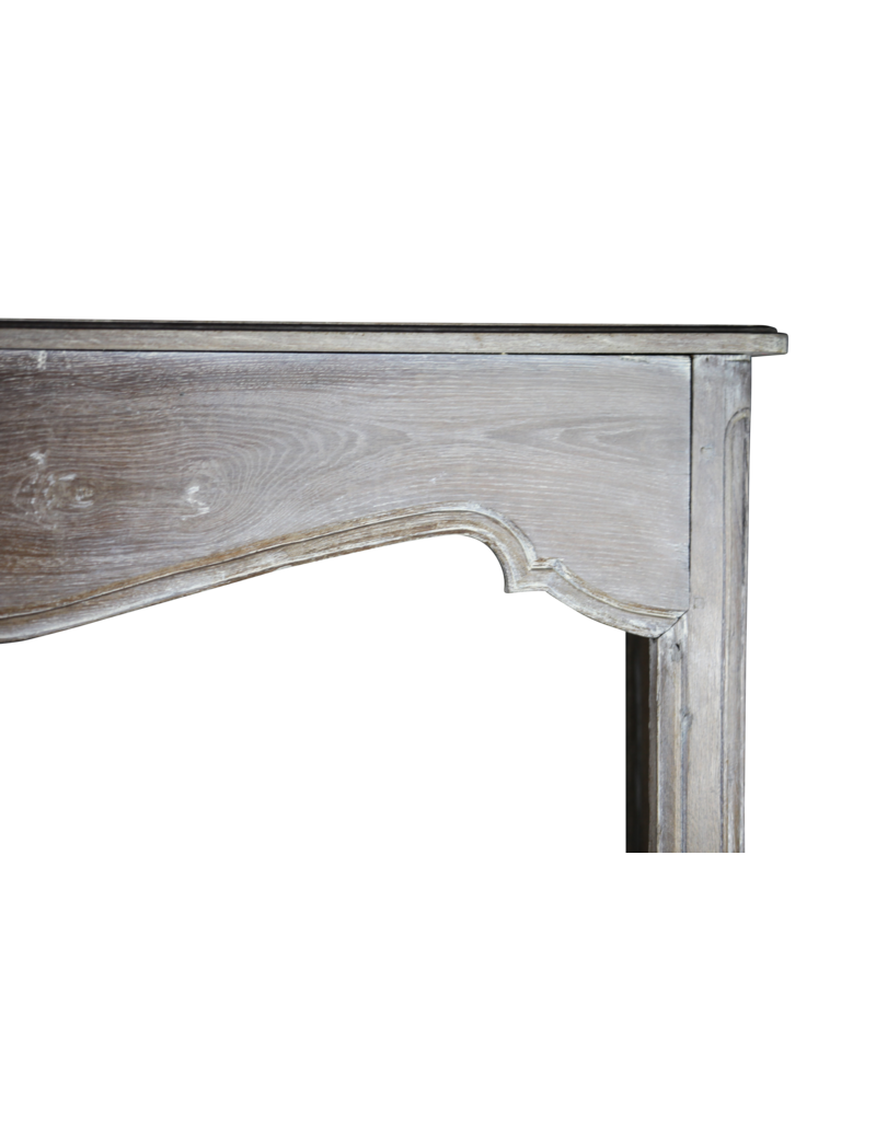Maison Leon Van den Bogaert Grand Rustic Oak Fireplace Mantel
