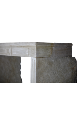 18. Jahrhundert Feine Französisch Kamin Im Kalkstein