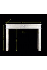 18. Jahrhundert Französisch Kamin In Hartem Kalkstein