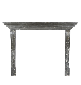 Maison Leon Van den Bogaert Fine atemporal Fósil chimenea de piedra surround