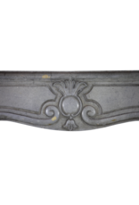 Maison Leon Van den Bogaert Französische Kaminumrandung aus zweifarbigem Hartstein