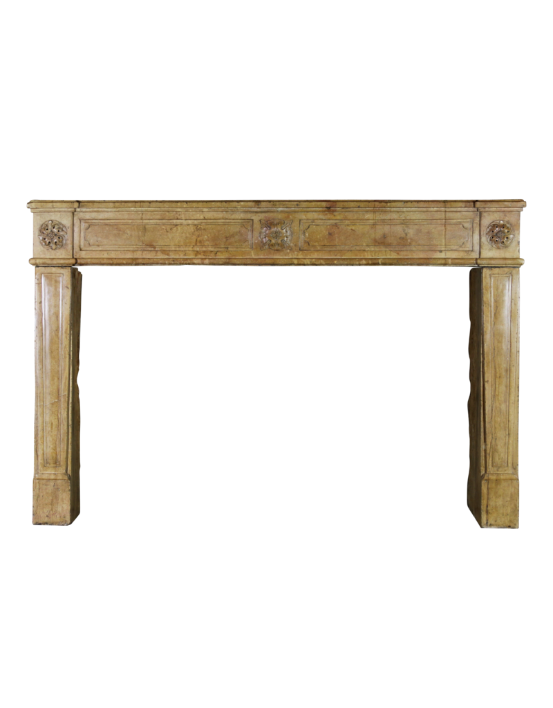 Maison Leon Van den Bogaert Elegante antike französische Kaminumrandung