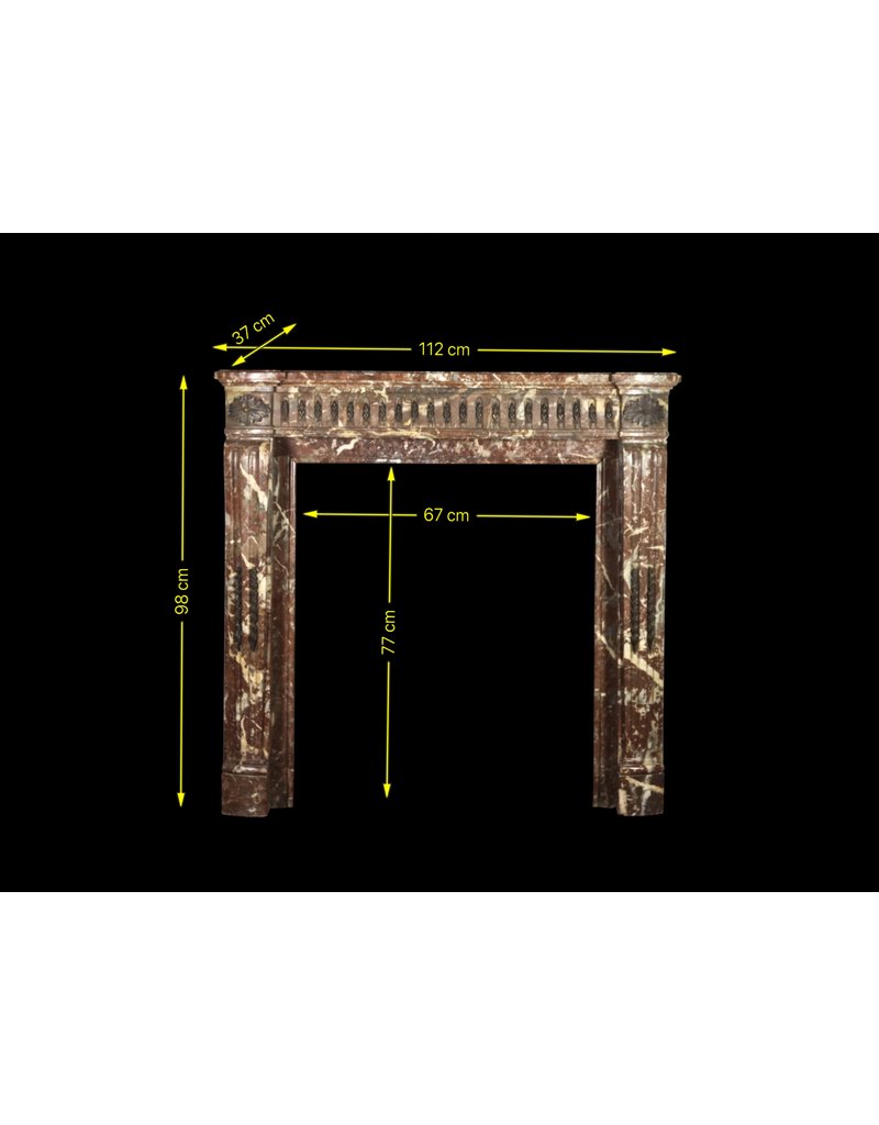 Pequeño Belga Chimenea De La Vendimia