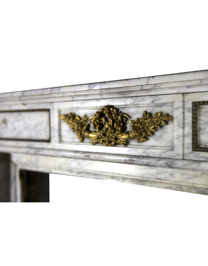 Maison Leon Van den Bogaert Feines französisch reclaimed Kaminmaske