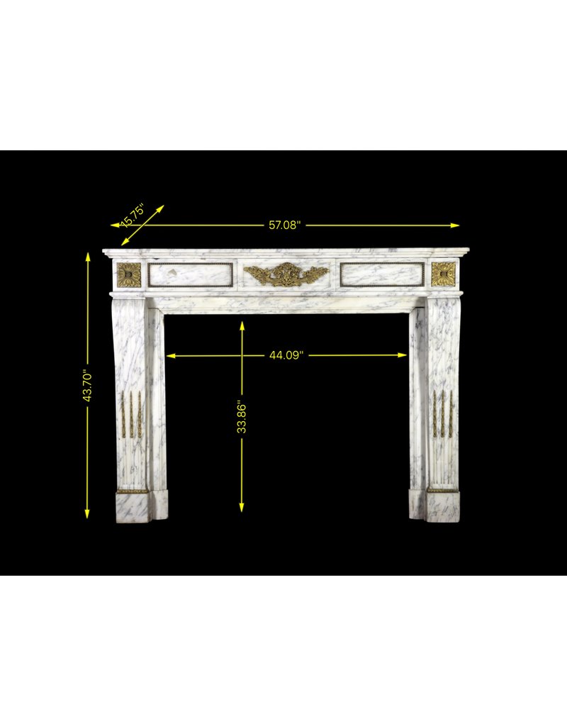 Maison Leon Van den Bogaert Feines französisch reclaimed Kaminmaske