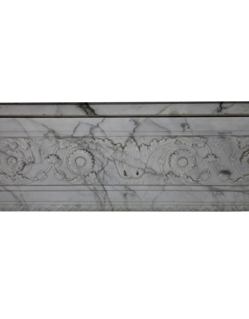 Maison Leon Van den Bogaert Fein klassisch französisch Carrara Marmor Kaminmaske