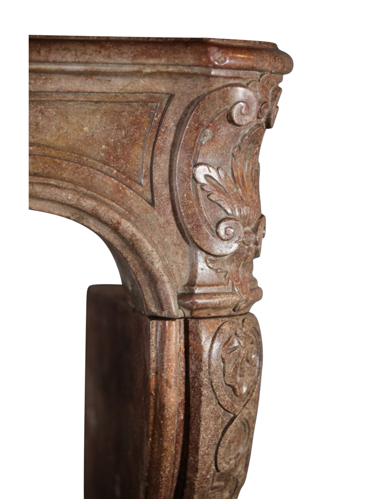 Maison Leon Van den Bogaert Elegante französische Vintage-Kaminumrandung