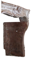 Maison Leon Van den Bogaert Elegante französische Vintage-Kaminumrandung