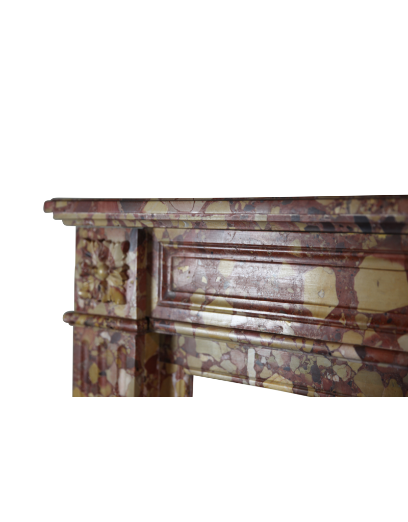 Maison Leon Van den Bogaert Kaminumrandung aus Brèche-Marmor aus dem 19. Jahrhundert