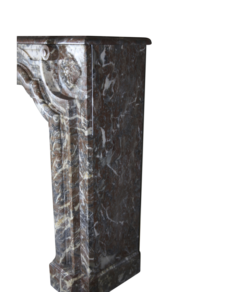 Maison Leon Van den Bogaert Niederländische Art-déco-Kaminumrandung mit Blumenmotiv