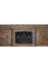 Maison Leon Van den Bogaert Gemütliche Vintage-Kaminumrandung