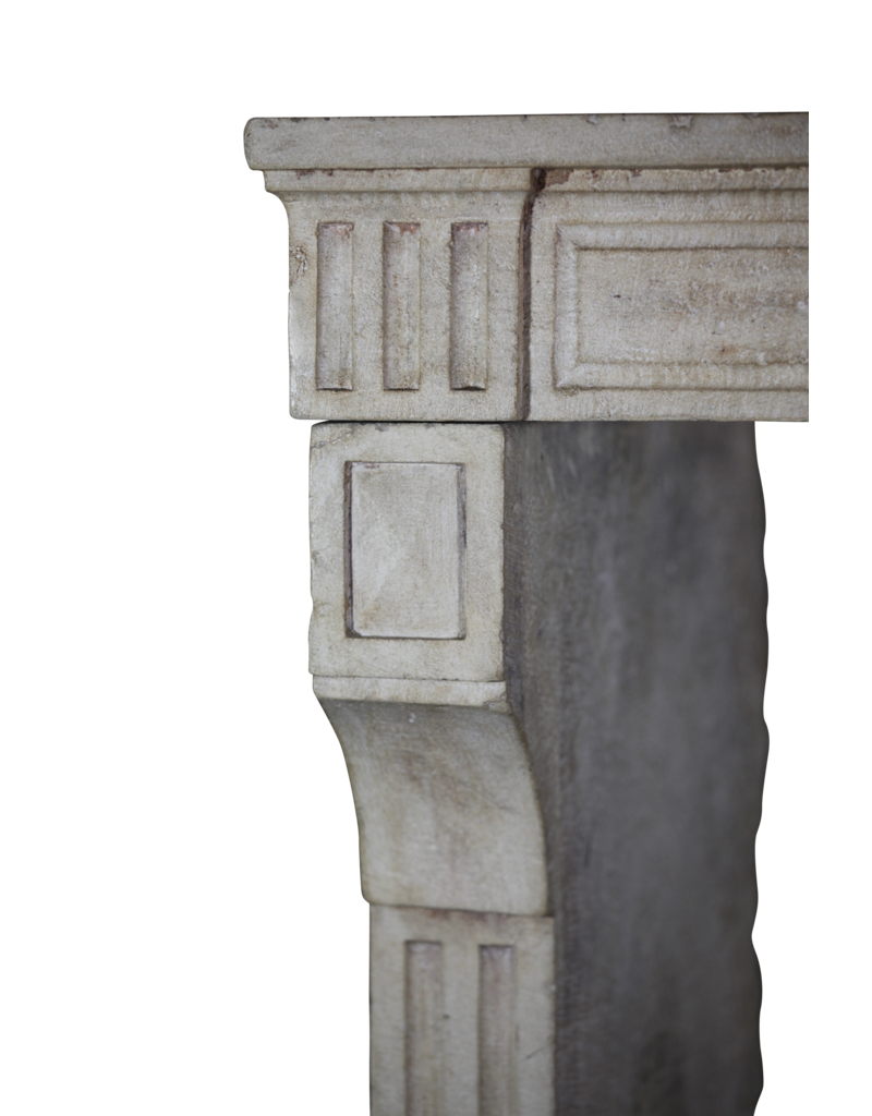 Maison Leon Van den Bogaert Pequeño País Francesa Piedra Caliza Chimenea Surround