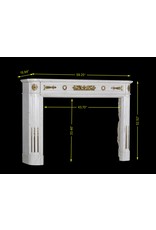 Maison Leon Van den Bogaert Französische Vintage-Kaminumrandung aus weißem Statuario-Marmor mit Messing