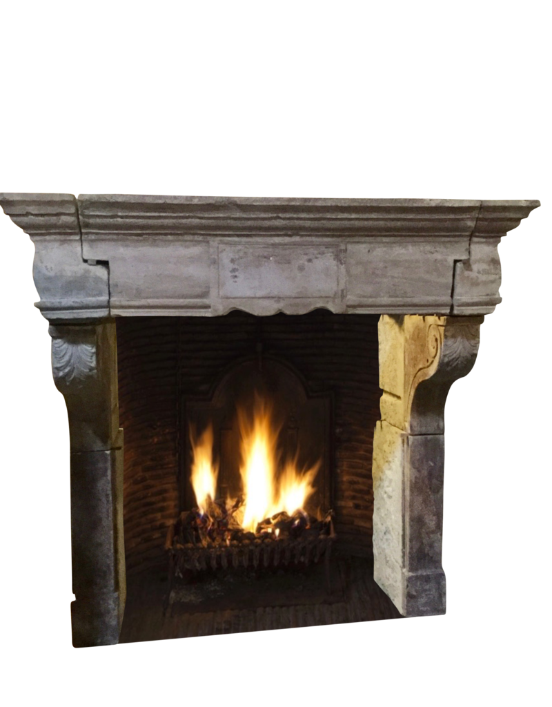 French Renaiscance Period Vintage Fireplace Surround In Limestone