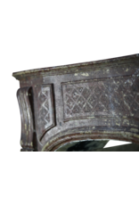 Maison Leon Van den Bogaert Grote Gepatineerde Franse Antieke Landelijke Schouw