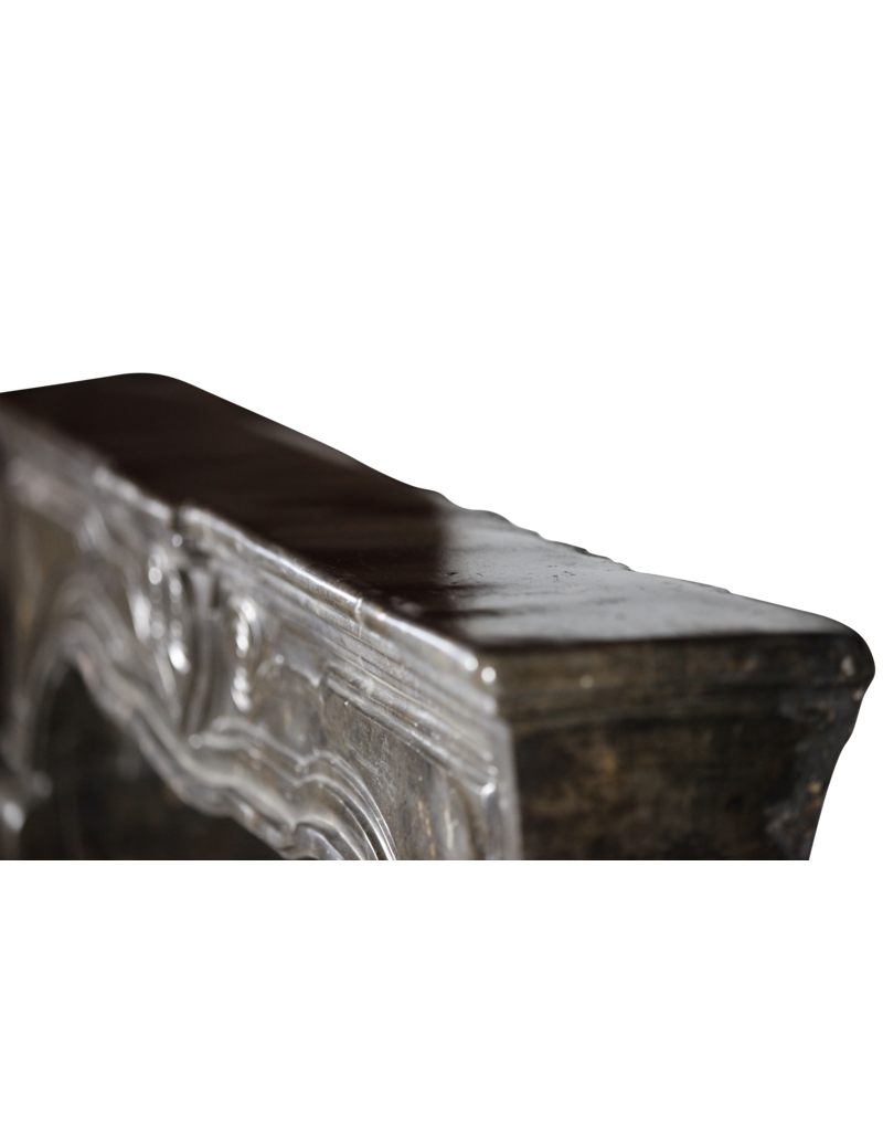Maison Leon Van den Bogaert 17th Century Chic French Fireplace Surround in Dark Fossil Stone