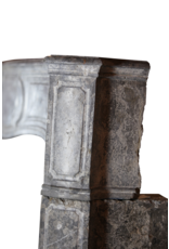 Maison Leon Van den Bogaert Vintage-Kaminumrandung aus oxidiertem Hartstein