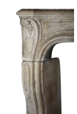 Maison Leon Van den Bogaert Französisch Regentschaft Period Kalkstein Kamin