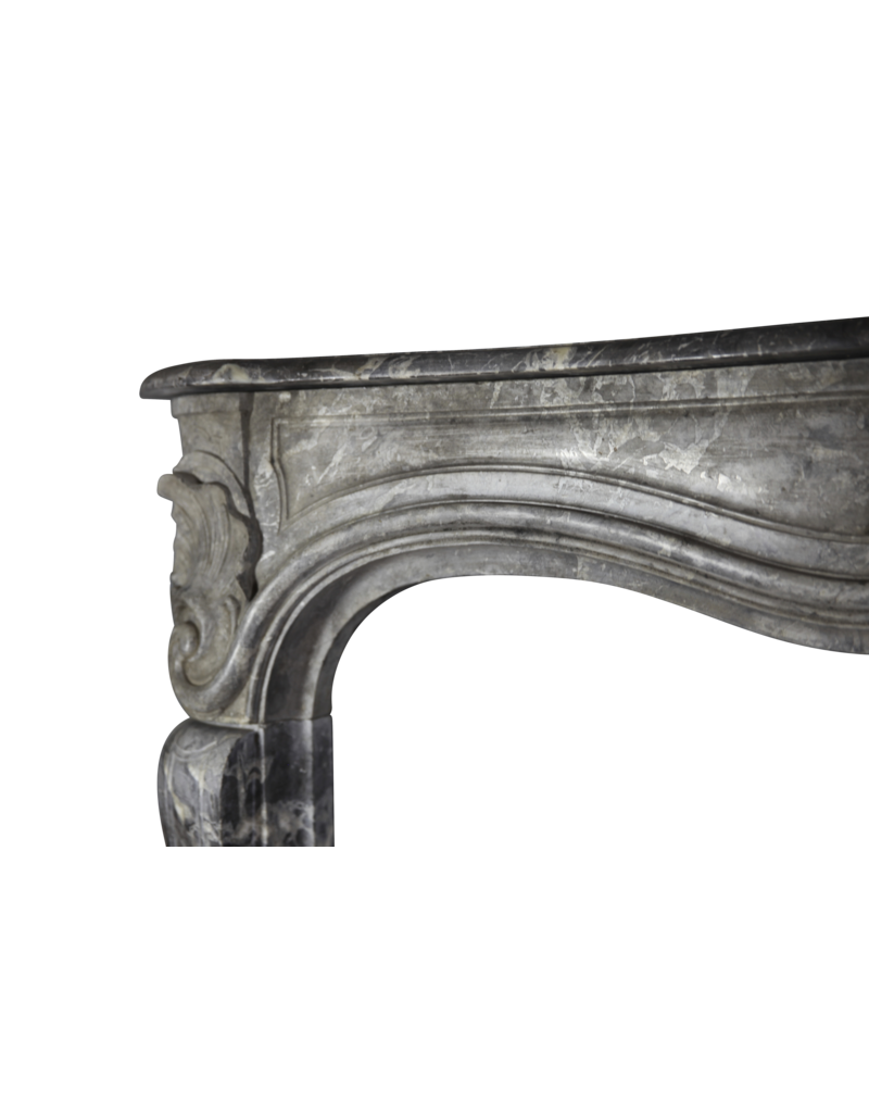 18Th Century Grand Belgian Antique Fireplace Surround In Oxidate Marble