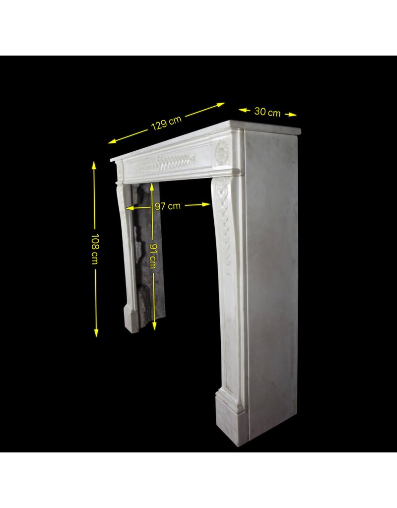 Delicado Clásico Antiguo Francés Revestimiento En Mármol Blanco Statury
