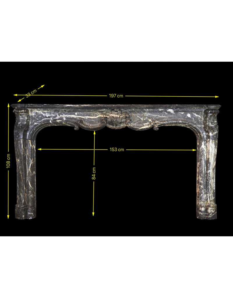 Cheminée En Marbre Belge Extrêmement Large