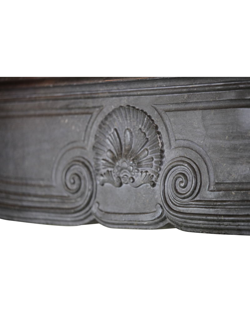 Maison Leon Van den Bogaert Cheminée Antique Française Massive Du 18Ème Siècle