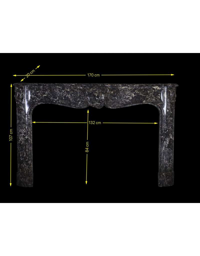 Forte Cheminée Décorative Antique Belge Du 18Ème Siècle